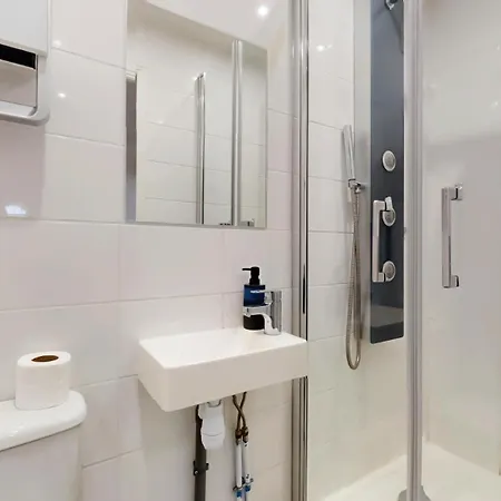 Fonctionnel Confort Apartment Stains