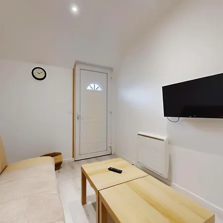 Apartment Fonctionnel Confort Stains